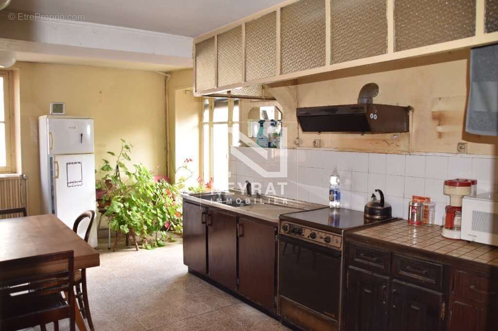 Maison à ARNAY-LE-DUC