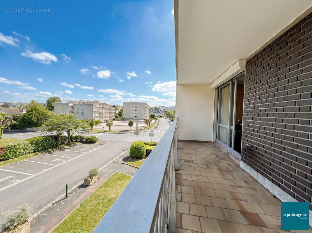 Appartement 85 m² à Caen  - photo 8