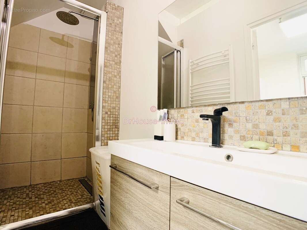 Maison à CHALETTE-SUR-LOING