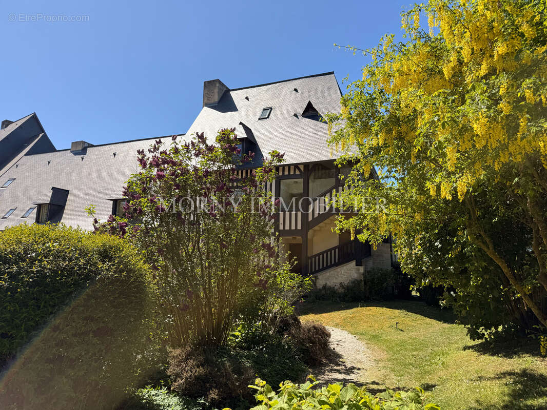 Appartement à TOURGEVILLE