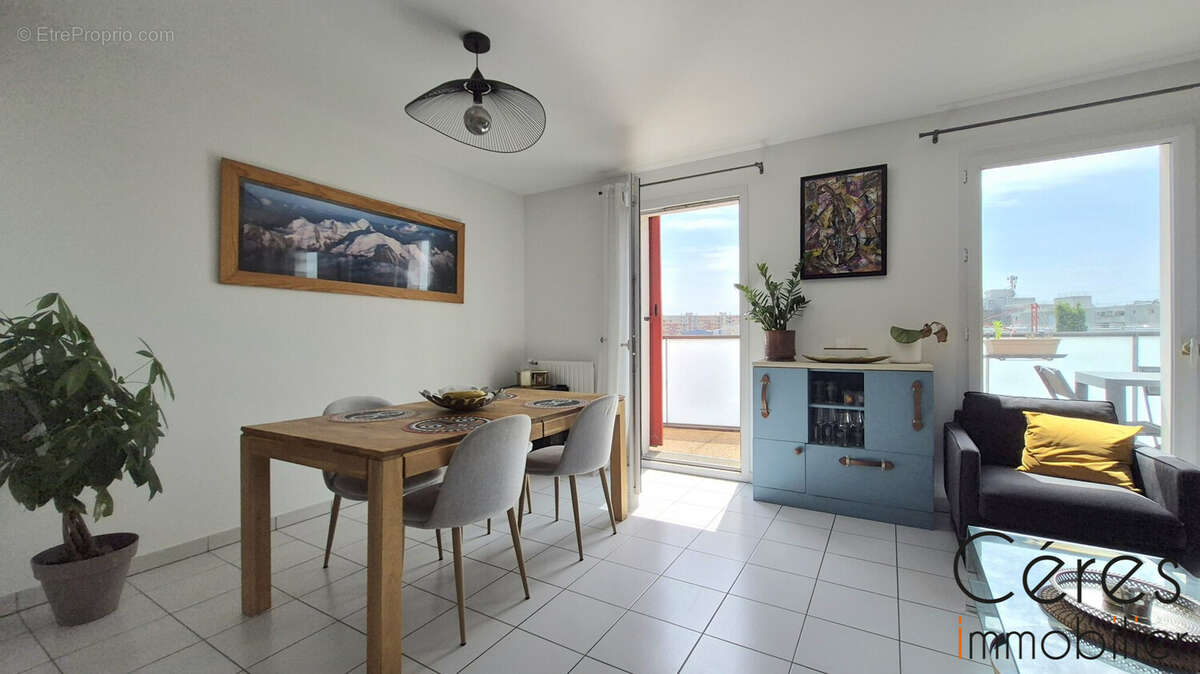 Appartement à ROMAINVILLE