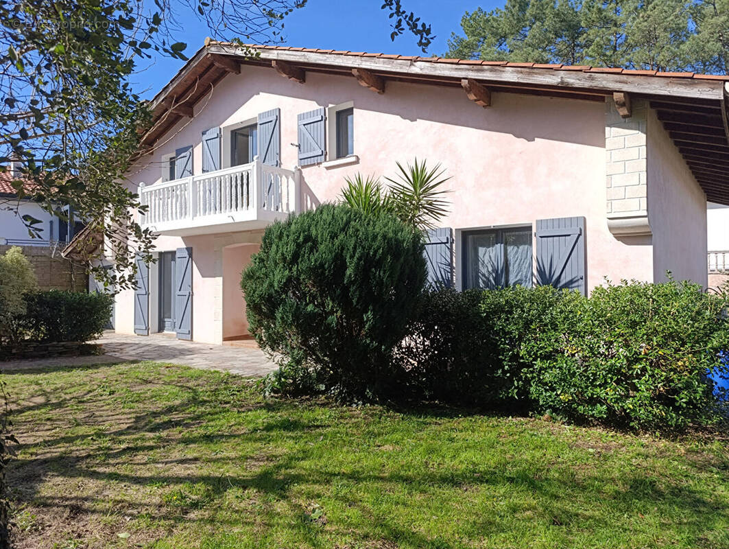 Maison à TARNOS