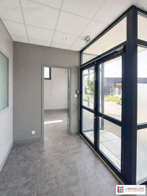 Bureaux a vendre - photo 4