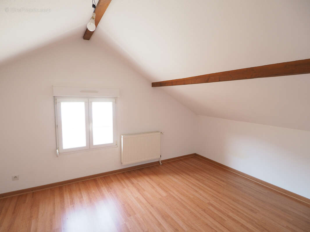 Appartement T3 de 82,65 m2   Proche Giromagny   Un cadre de vie agréable - photo 5