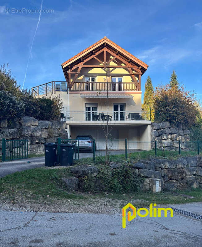 Maison à JEZAINVILLE