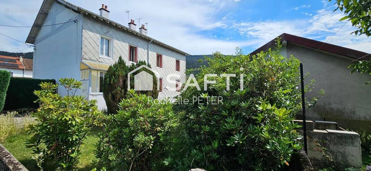 Photo 1 - Maison à SAULXURES-SUR-MOSELOTTE