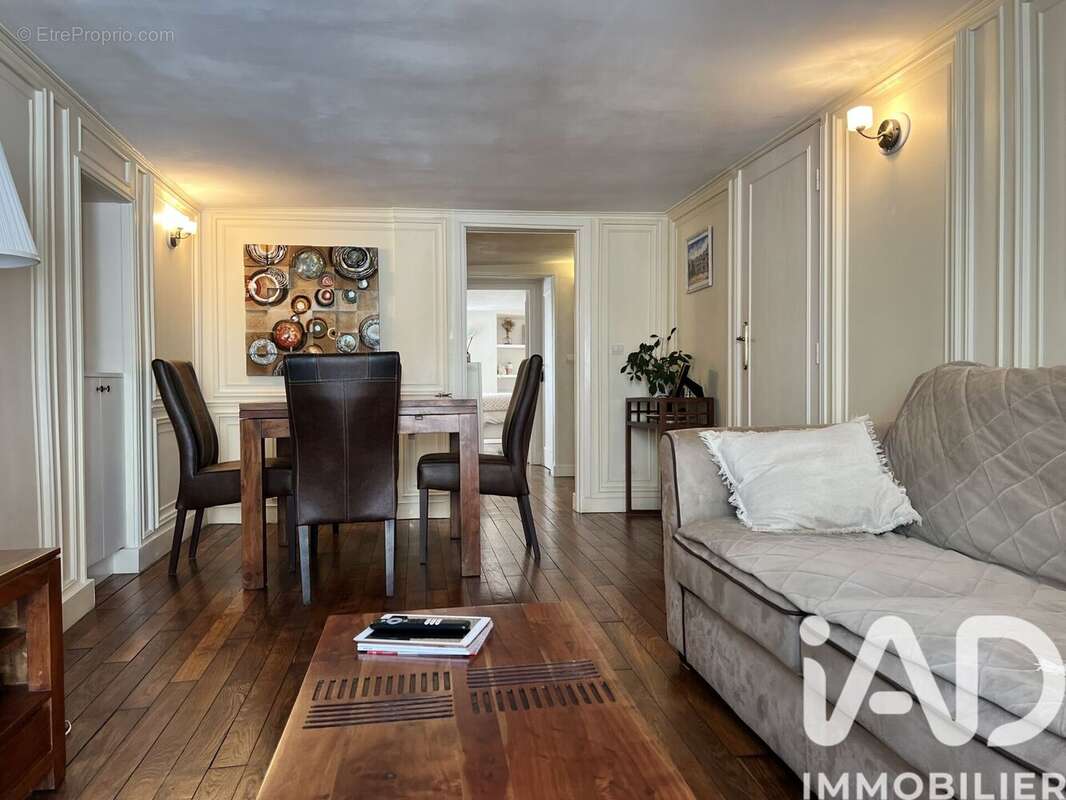 Photo 4 - Appartement à VERSAILLES