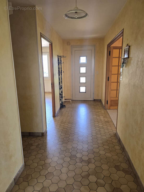 Maison à PERREX