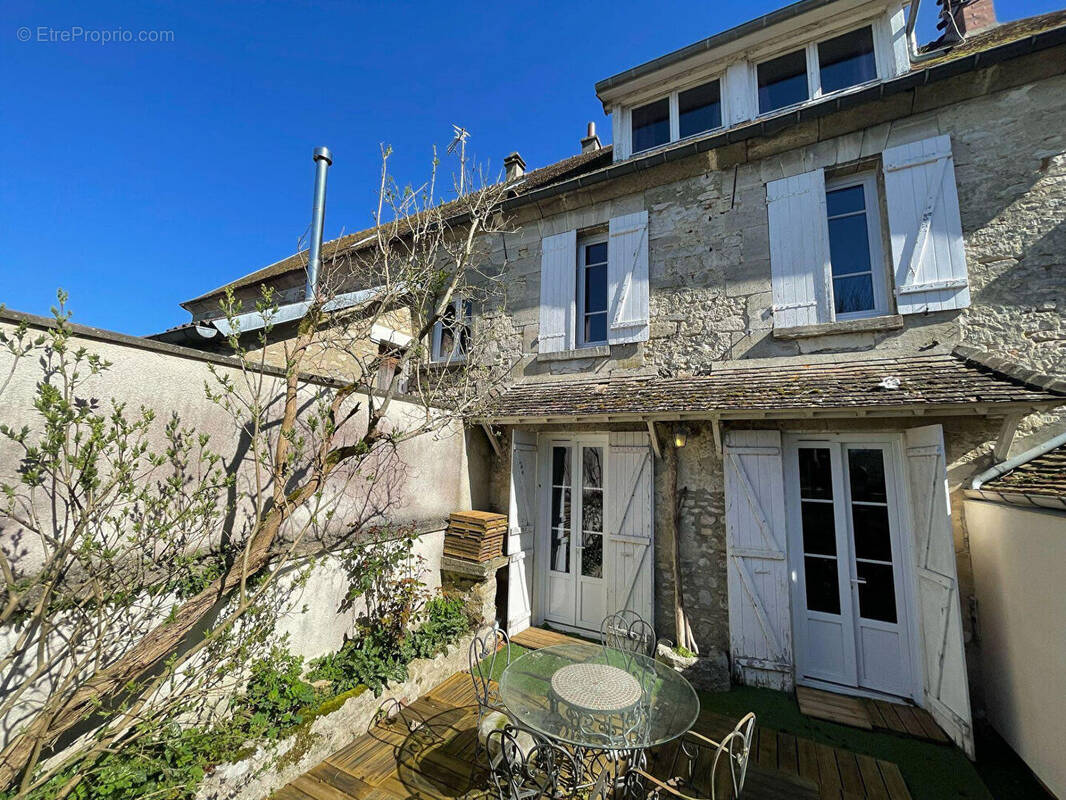 Maison à CHAUMONT-EN-VEXIN