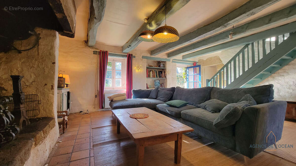 Maison à PLOUHARNEL