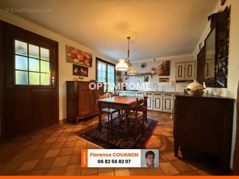 Maison à SAINT-CYR-SOUS-DOURDAN