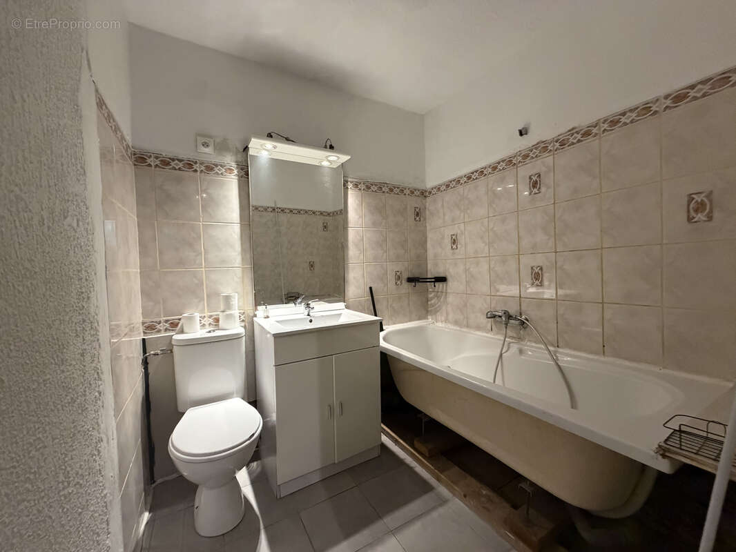 Maison à CHATEAURENARD