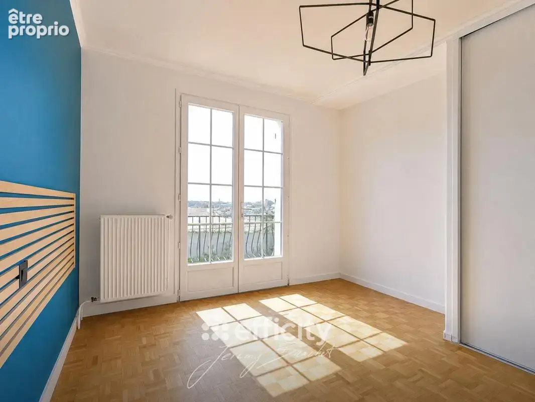 Maison 6 pièces 165 m² à vendre à Niort (79000) - photo 4