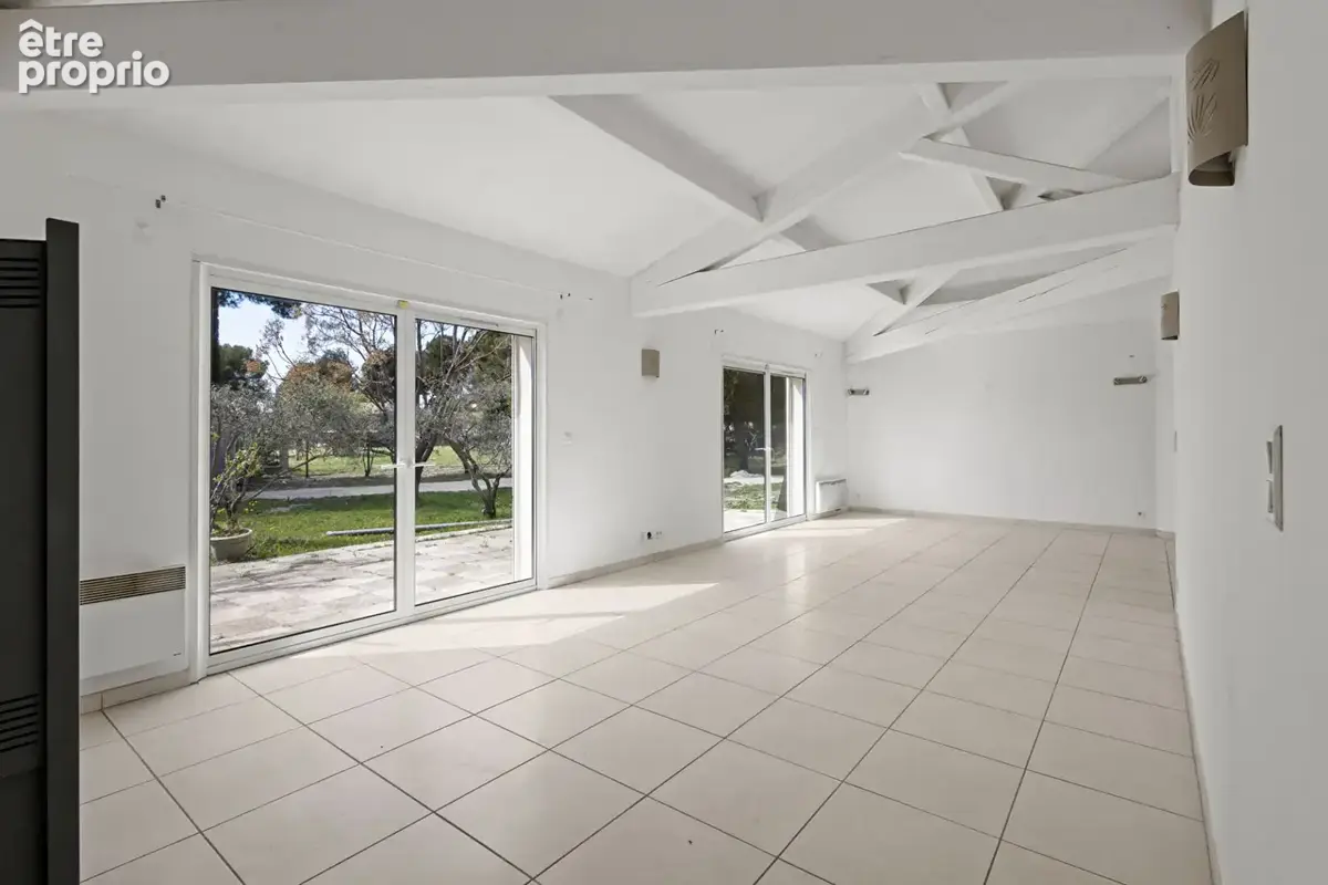Photo Maison à La Fare-Les-Oliviers au prix de 405 000€