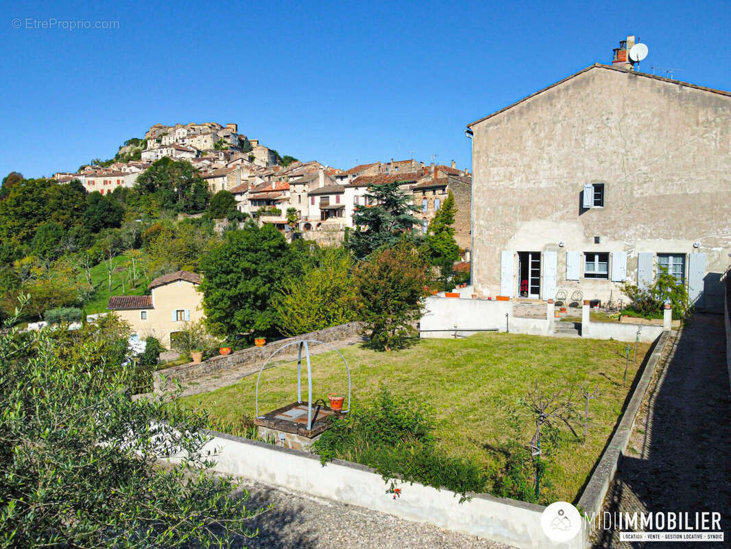 Maison à CORDES-SUR-CIEL