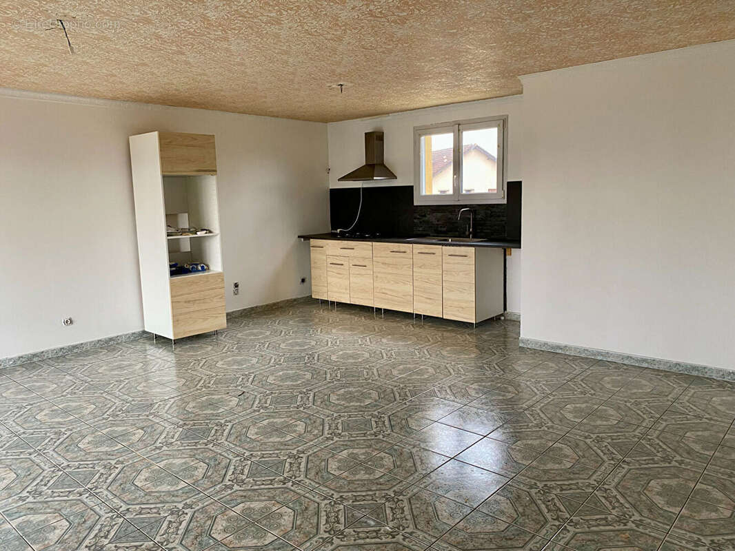 Maison à SANVIGNES-LES-MINES