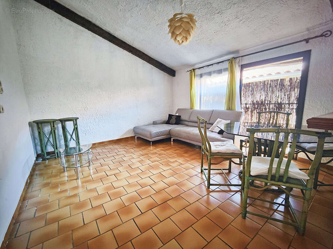 Maison à L'ESCARENE