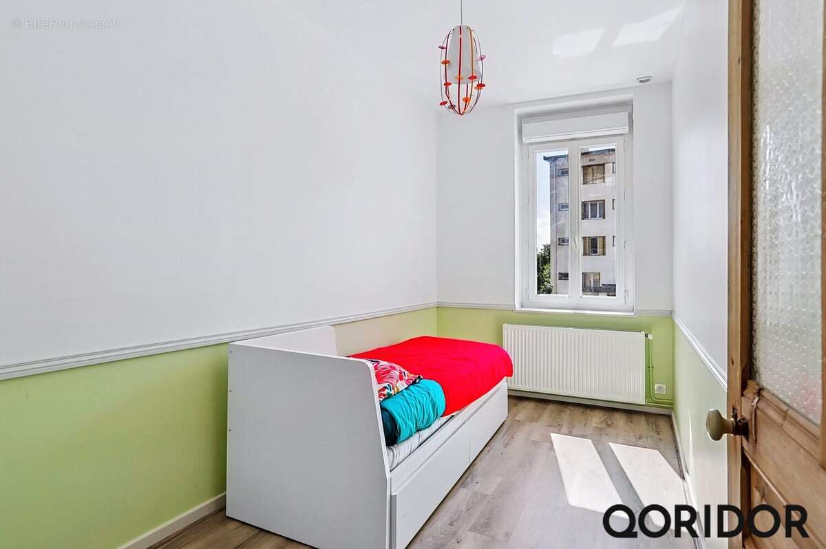 Maison à VAULX-EN-VELIN