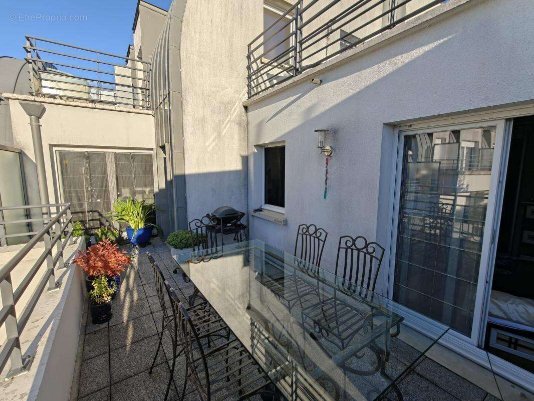 Appartement À Vendre - photo 13