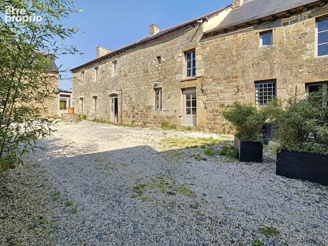 Maison 13 pièces 400 m² à vendre à Les Iffs (35630) - photo 2