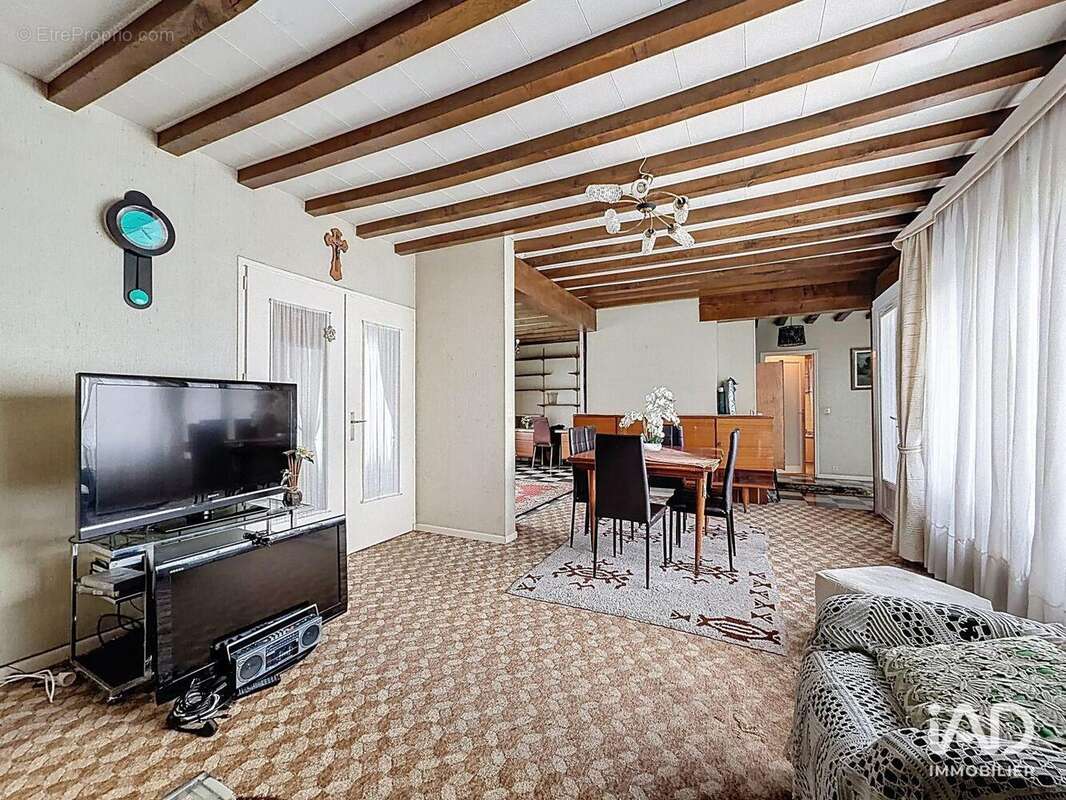 Maison 117 m² à Ozoir-La-Ferriere  - photo 5