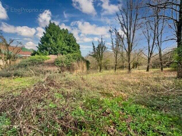 Maison à SAINT-ASTIER
