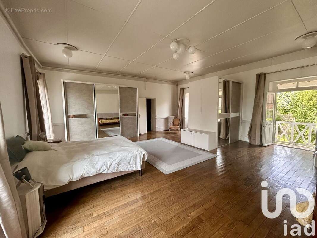 Photo 9 - Maison à URY