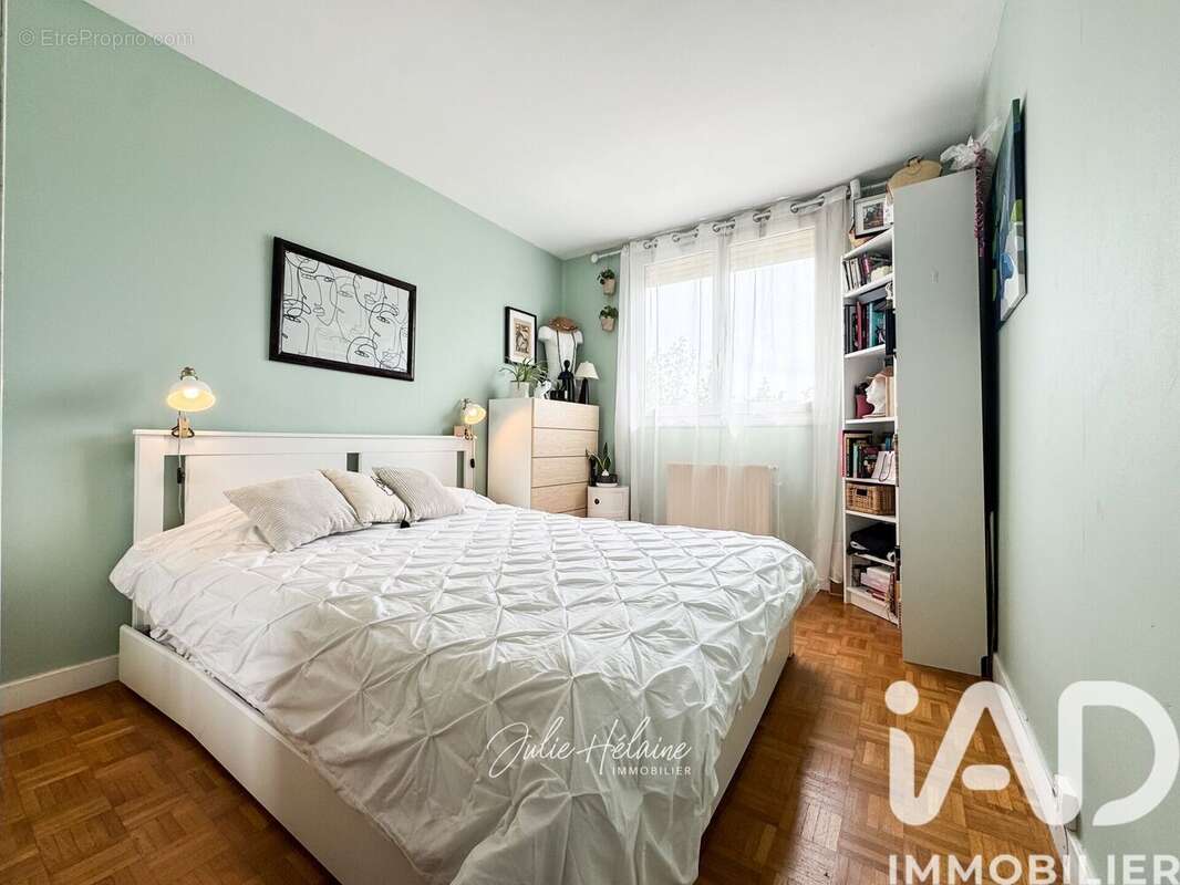 Photo 7 - Appartement à NEAUPHLE-LE-CHATEAU