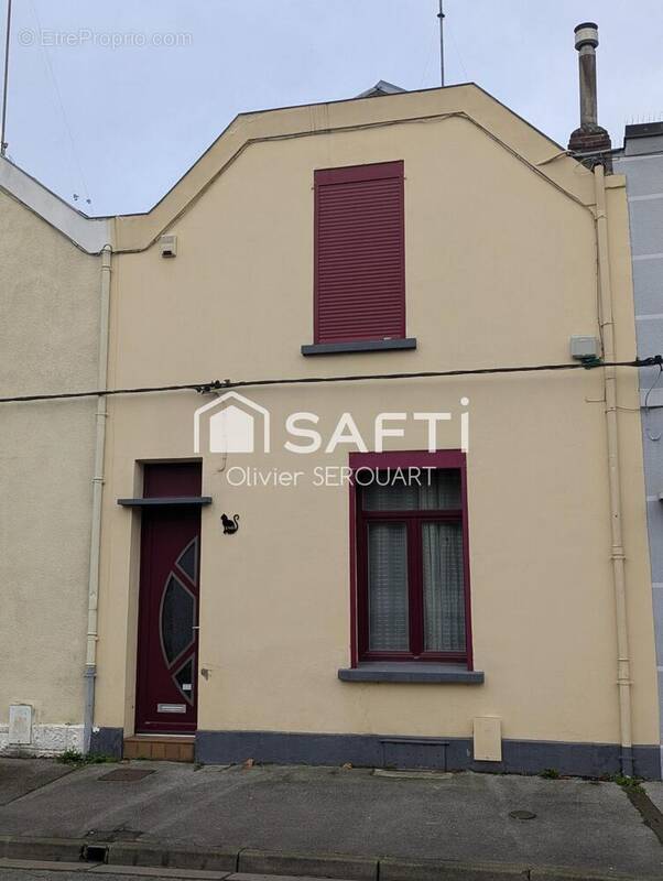 Photo 1 - Maison à SAINT-QUENTIN