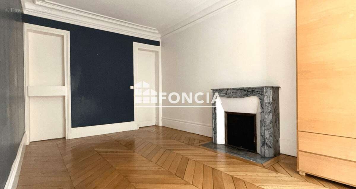 Appartement à PARIS-6E