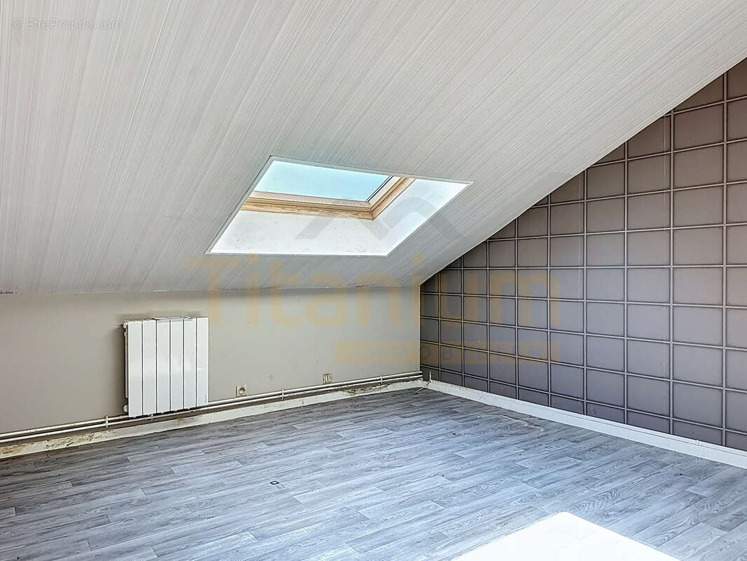 Appartement à SAINT-CLAIR-SUR-EPTE