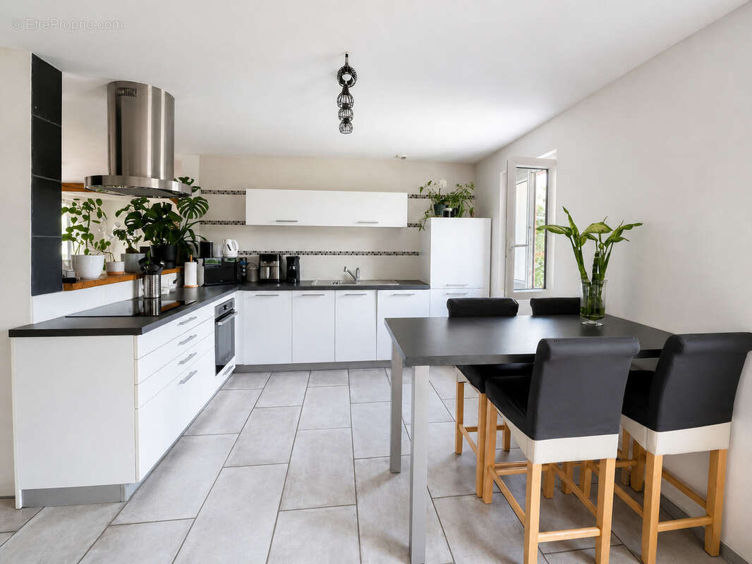Maison 133 m² à Saint-Eloy-De-Gy  - photo 26