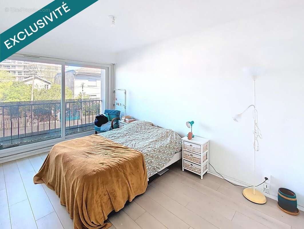 Photo 2 - Appartement à BORDEAUX