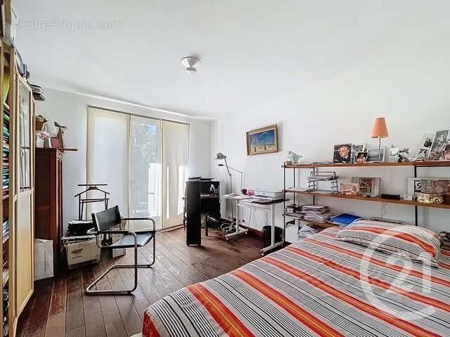 Maison à SAINTRY-SUR-SEINE
