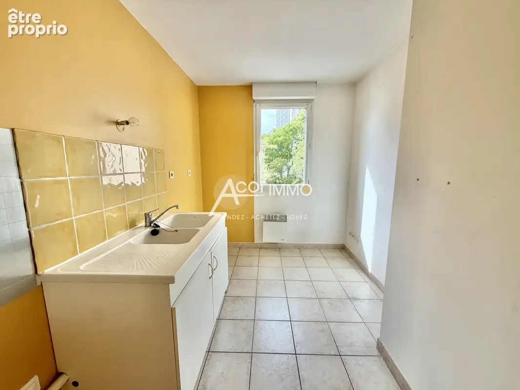 Appartement T2 balcon parking et ascenseur - photo 7
