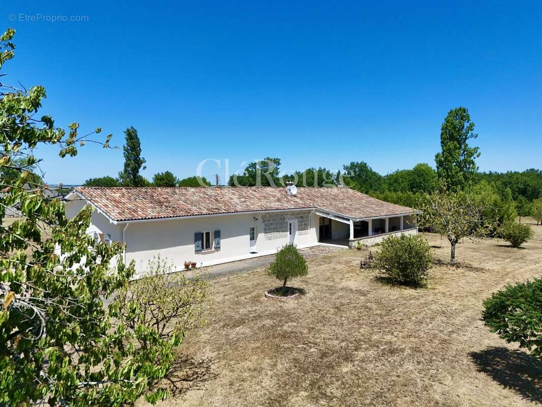 Proche d’Eymet – Maison en pierre de plain-pied de 4 chambres avec vues dégagées sur la campagne - photo 2