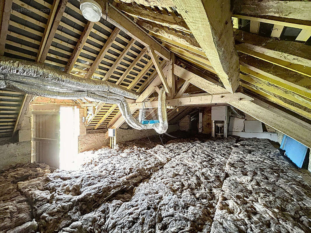 Maison à THOUARCE
