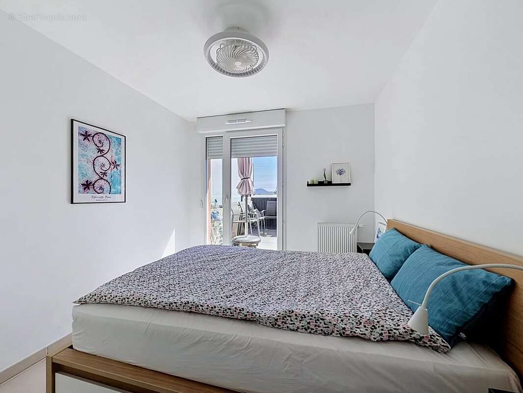 Appartement à VENCE