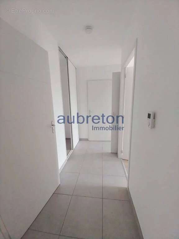 Appartement à COGNIN-LES-GORGES