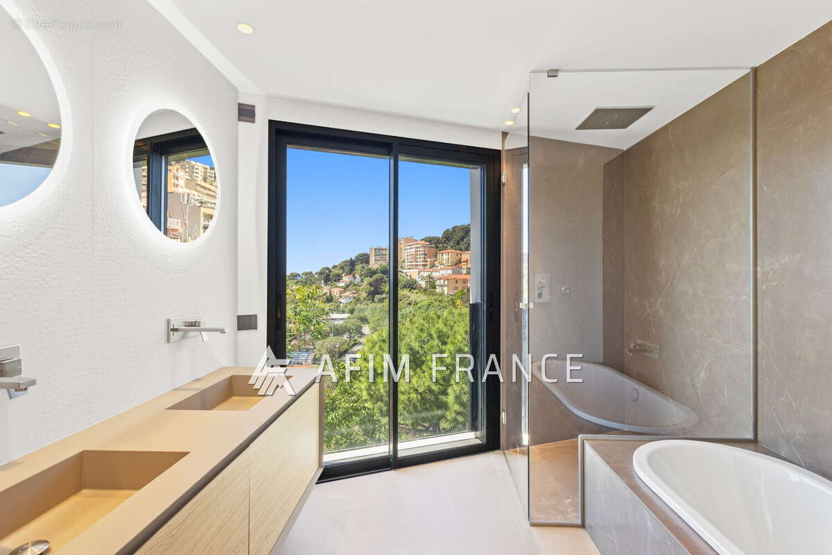 Appartement à CAP-D'AIL