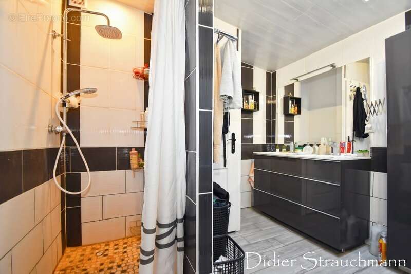 Maison à AIGREFEUILLE-D&#039;AUNIS