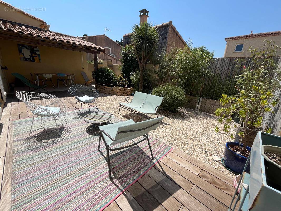 Maison à MEZE