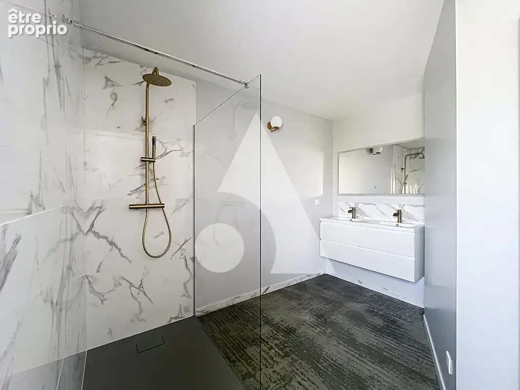 Duplex d'exception rénové avec jardin à Embrun - photo 5