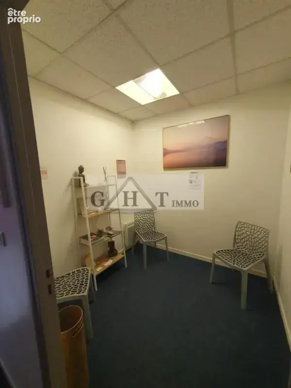 Bureaux à vendre 70 m² à PONTOISE - photo 5
