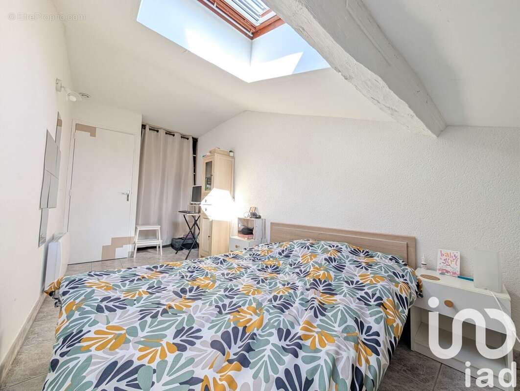 Photo 5 - Maison à LUSSAC-LES-CHATEAUX