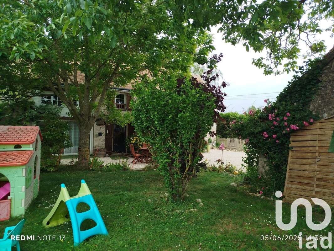 Photo 2 - Maison à CHARSONVILLE