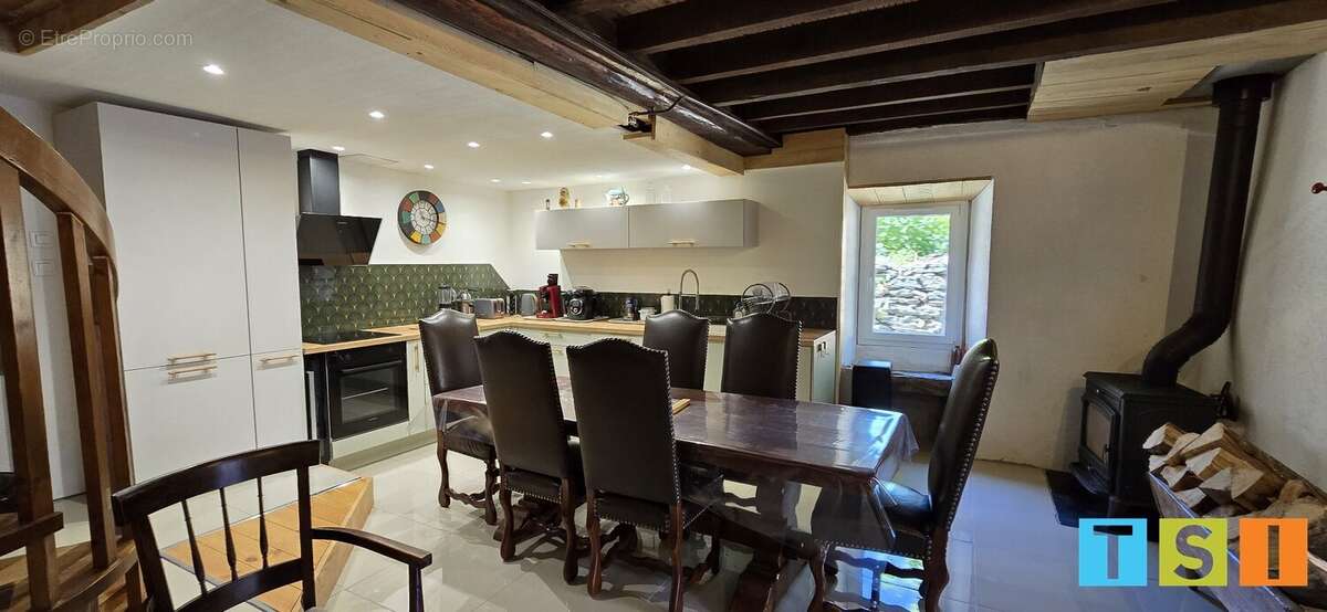 Maison pleine de charme à Fronsac - photo 3