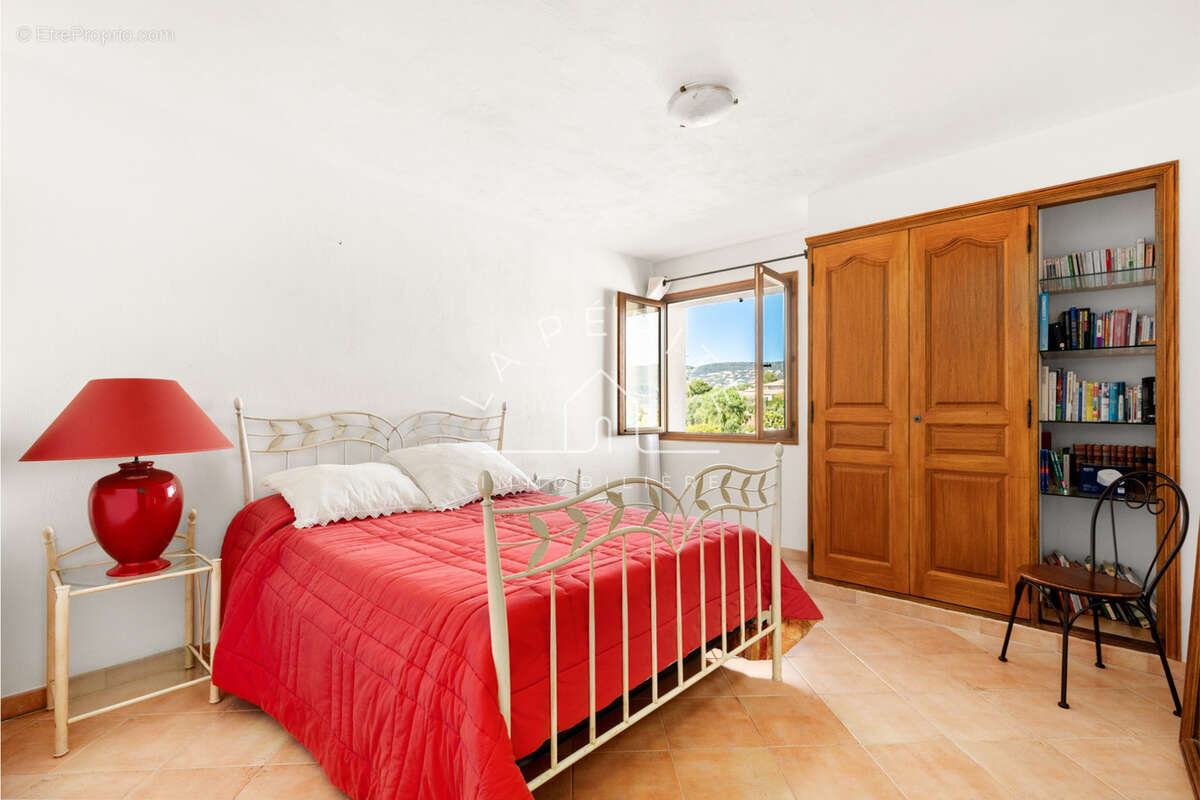 Maison à PEYMEINADE