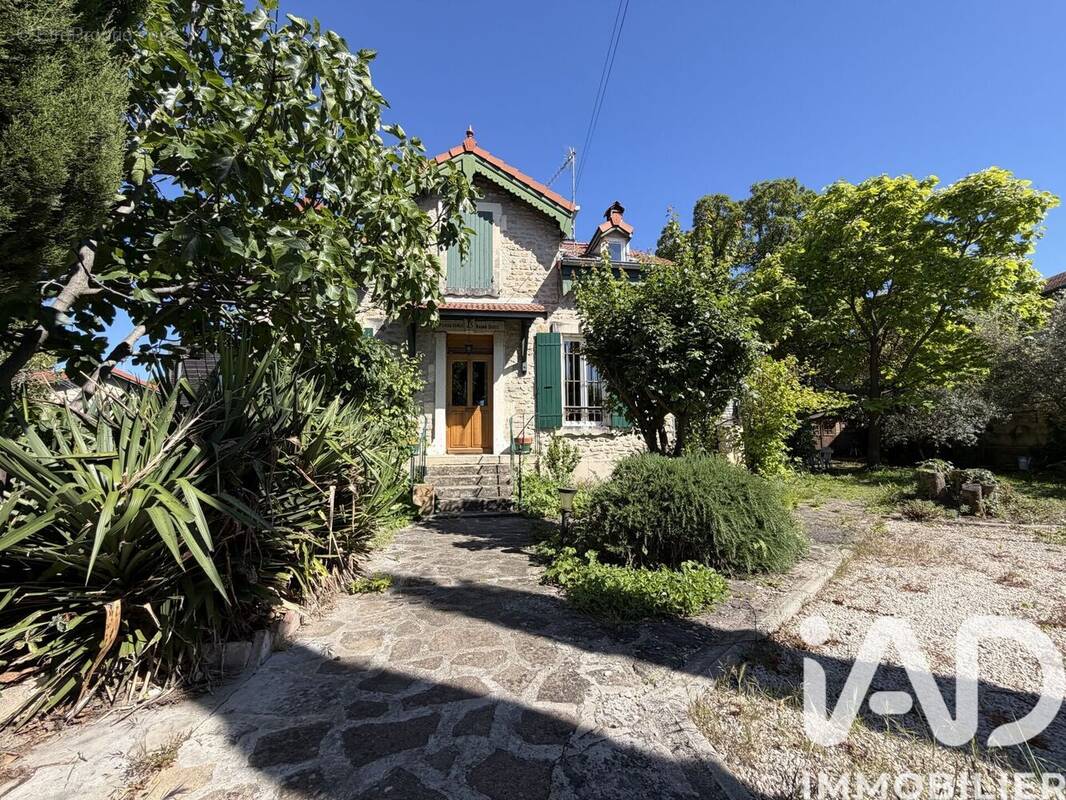 Photo 1 - Maison à VALREAS