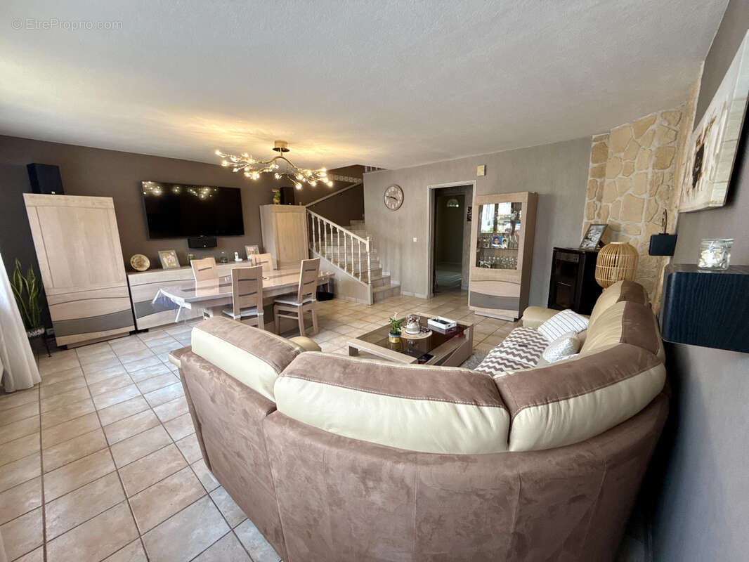 Maison à LE BLANC-MESNIL